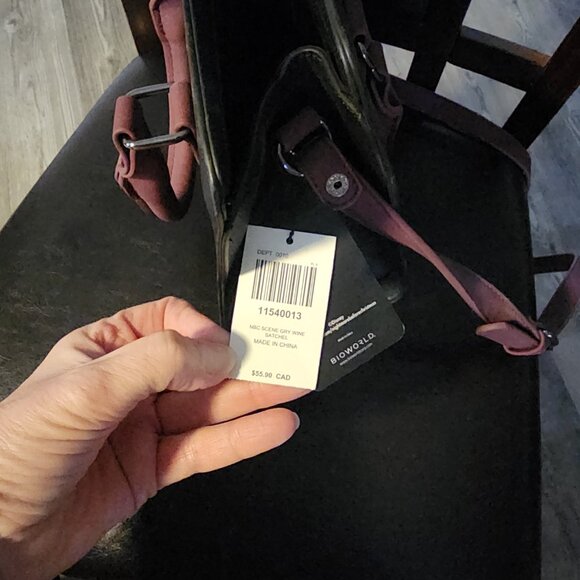 Purse - Picture 2 of 4